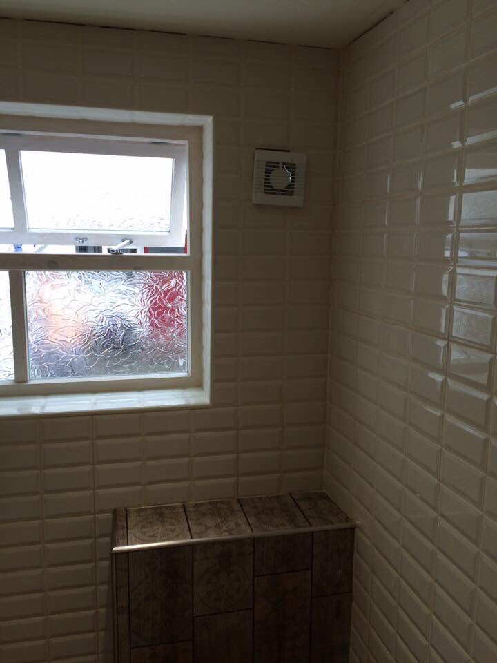 TotalTilingg's tweet photo. Bathroom complete🔥- Wood plank patterned flooring....metro cream walls✔️🤘🏽 https://t.co/faRUGxKjP9