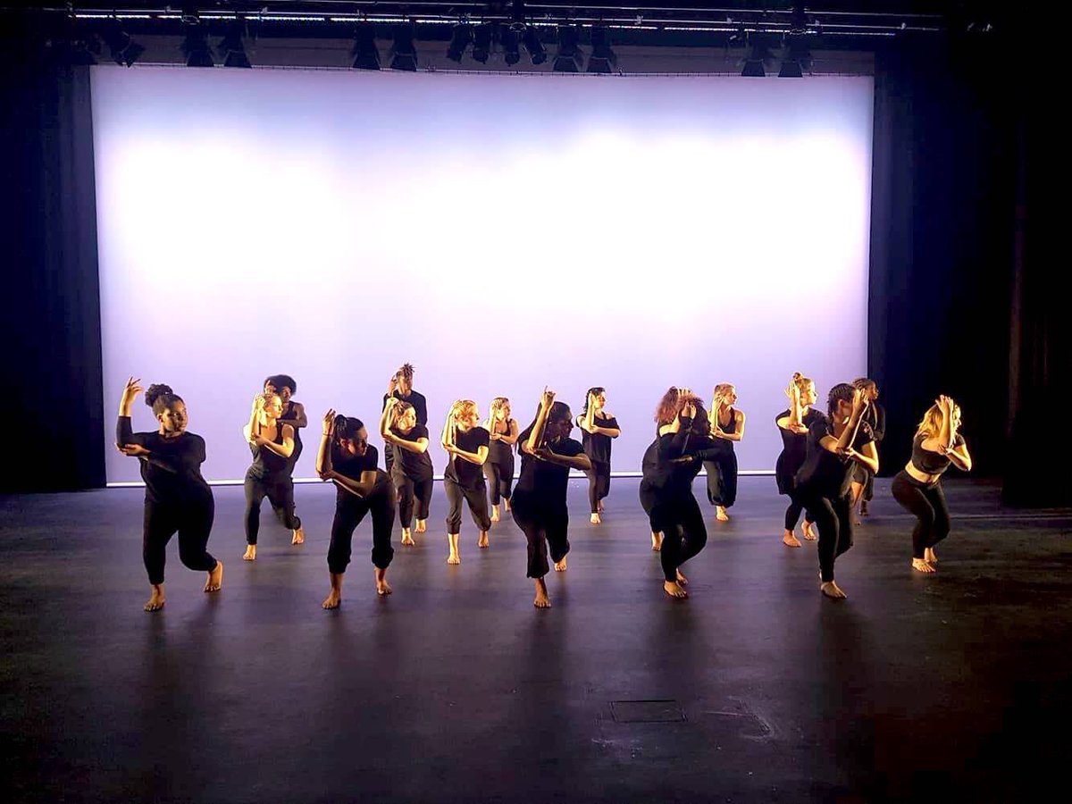 UDC2017's tweet photo. Sneaky action shots from @LauraJoanne30 piece. 

Credit; @AbigailOsbourne ✨ https://t.co/TdU4lHskuB