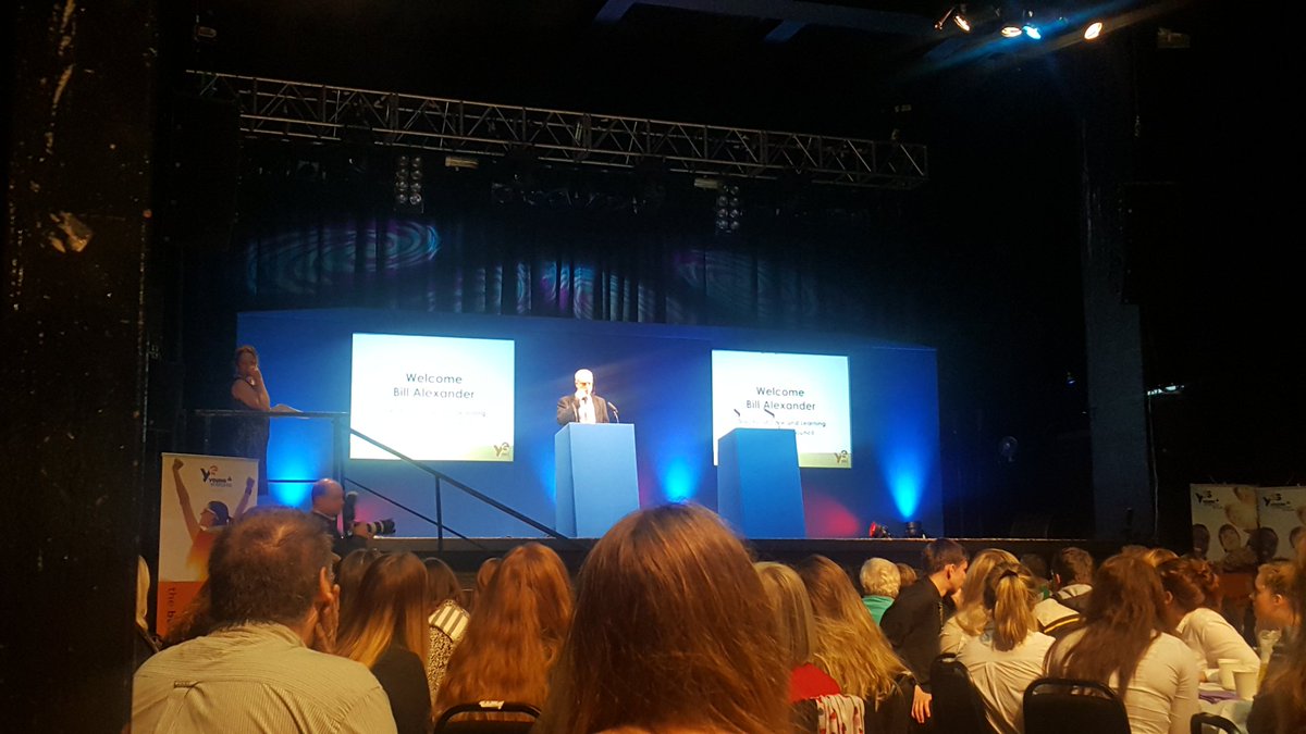 HiHopeOrg's tweet photo. Our @THCDirector_CL speaking at #YESHM17 Singing the praises of pupils, staff & local businesses taking part in Young Enterprise https://t.co/Op8cVuVrKL