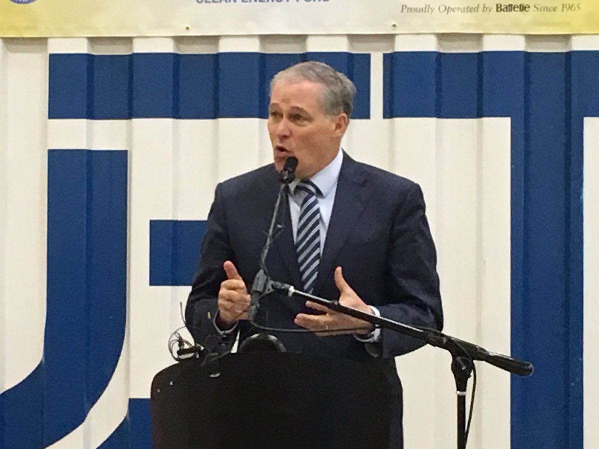 Big batteries mean big jobs for Washington State! #CleanEnergyFund @GovInslee <a href="/WAStateCommerce/">Washington State Department of Commerce</a> <a href="/UETechnologies/">UniEnergy (UET)</a> <a href="/DoosanGridTech/">Doosan GridTech</a> <a href="/energyPNNL/">Energy at PNNL</a>