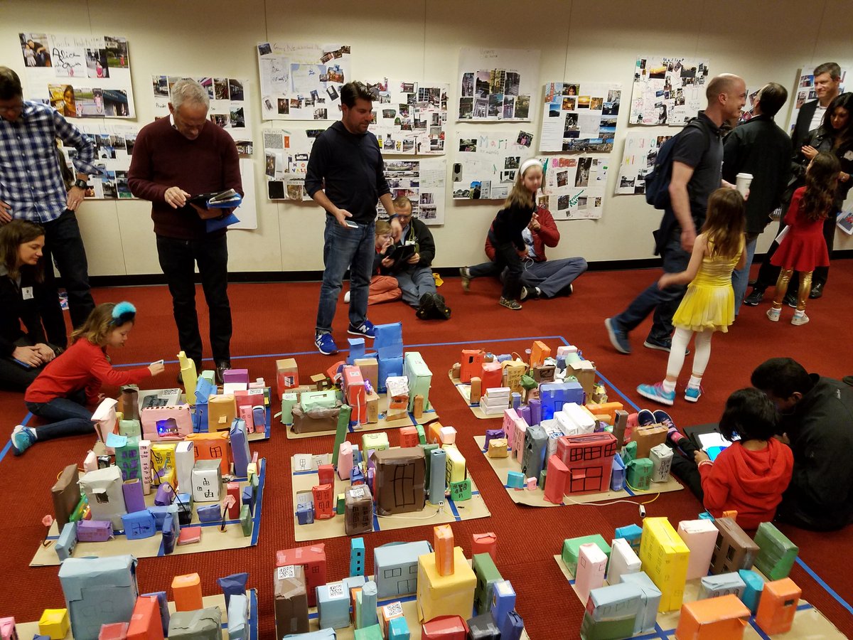 markpicketts's tweet photo. #1stgrade @hamlin students celebrate their learning of communities by hosting a block party. 
#makered, #Edtech, &amp; #Collaboration displayed https://t.co/24hpoLR6LT