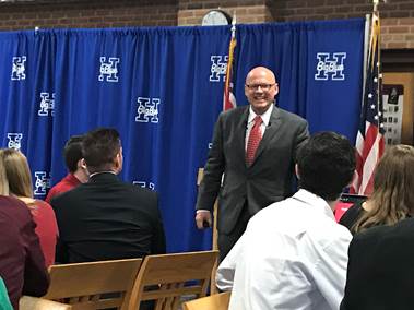 JohnWilhelm_PHS's tweet image. Big Blue Shout-Out to @PresGreg for speaking at the Hamilton High School Spring Community Breakfast. #OneMiami #BigBlueFamily #loveandhonor