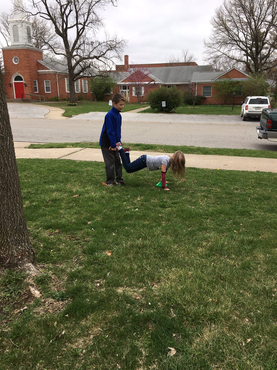 MrsAJenkins3rd's tweet photo. Obstacle course day for MAP Boot Camp! @MrsHaleySchafer https://t.co/TetB1M5fbt