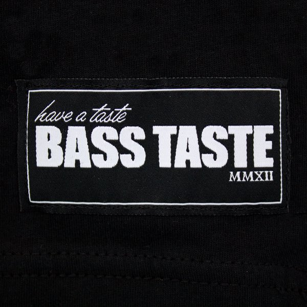 BassTasteRec's tweet photo. Our fuego collab with @BrujaMafia is out now at https://t.co/5MXxmllsg4! #BassTaste #WitchMob 🤘🏼🔥 https://t.co/Yuxd4VXaUQ