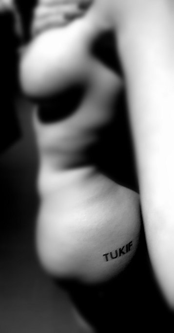 Fin de tournage fun and princess pour @TuKifcom  avec @JulieValmont et @RicoSimmonsX  😆😊 https://t.c<a class="tags" target="_blank" title="On Twitter" href="/?out=eyJ0eXAiOiJKV1QiLCJhbGciOiJIUzUxMiJ9.eyJpYXQiOjE3MjExNTc1NjcsImlzcyI6InR3cG9ybnN0YXJzLmNvbSIsIm5iZiI6MTcyMTE1NzU2NywiZXhwIjoxNzUyNjkzNTY3LCJyZWRpcmVjdF91cmwiOiJodHRwczovL3R3aXR0ZXIuY29tL1R1S2lmY29tIn0.B9KeLPxv4tRHIxuIaHcLqUpzfbh4ud-EcGtpeijvYZ4CdRYL18HMyEmD6IrLB1reDmnAtbBszLGSDv7DMfeXTQ">@TuKifcom</a><a href="/tag/sexy"class="tags"><span>#sexy</span></a><a href="/tag/sun"class="tags"><span>#sun</span></a><a href="/tag/pool"class="tags"><span>#pool</span></a><a href="/tag/tits"class="tags"><span>#tits</span></a>