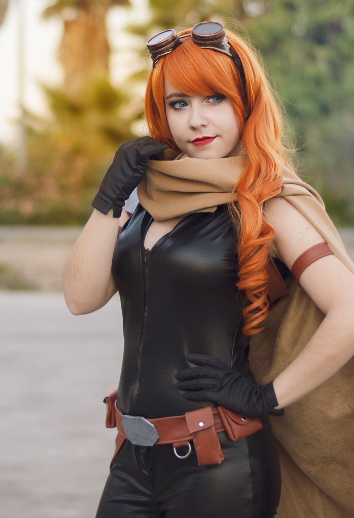 Comics En 8mm On Twitter Mara Jade Cosplayer Leydacosplay Starwars