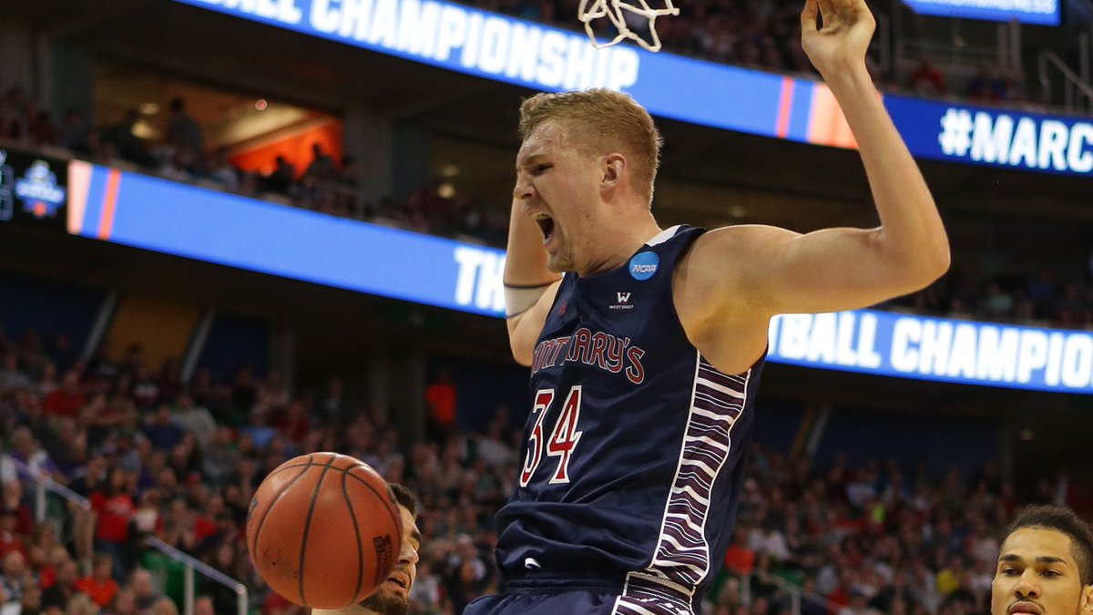 MBK | <a href="/saintmaryshoops/">Saint Mary's Hoops</a> Congrats @Jock_L for being named AP All-American 👏 💪
Full Release: bit.ly/2nJ8nDP