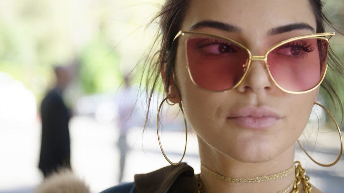 manuriosvibes's tweet image. CNN STYLE - KENDALL JENNER