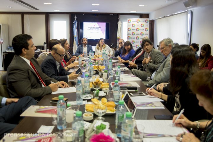 La Justicia porteña y el <a href="/inadi/">El Morro García</a> debaten sobre la violencia de género | consejo.jusbaires.gob.ar/la-justicia-po…