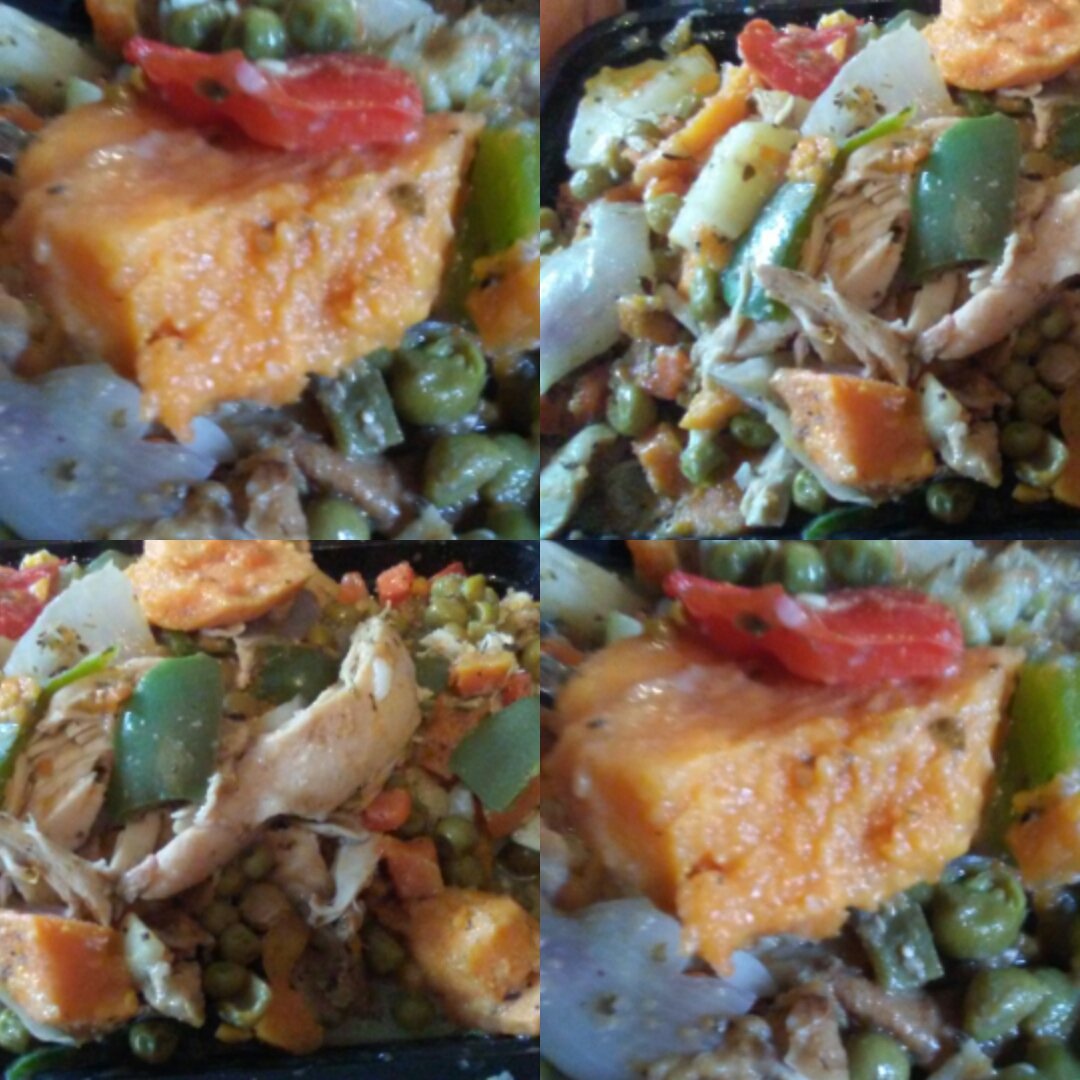 DoreneShaver1's tweet photo. #homestyle #delicious #dish i #made #chicken #sweetpotato #whitepotato #onion #bellpeper #carrots #peas #slowcooked #nosalt #Italian https://t.co/96rNjDB5uF
