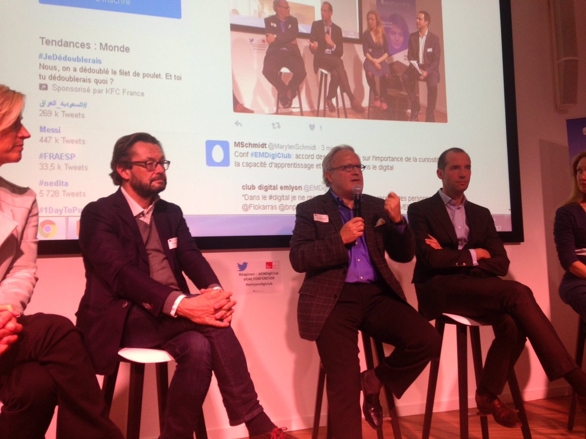 EMDigiClub's tweet photo. "Auj pour recruter je ne regarde plus le diplome... mais les competences et la personnalite" @Altaide_JF parole a @belletante #emdigiclub https://t.co/Utgv30v1eu