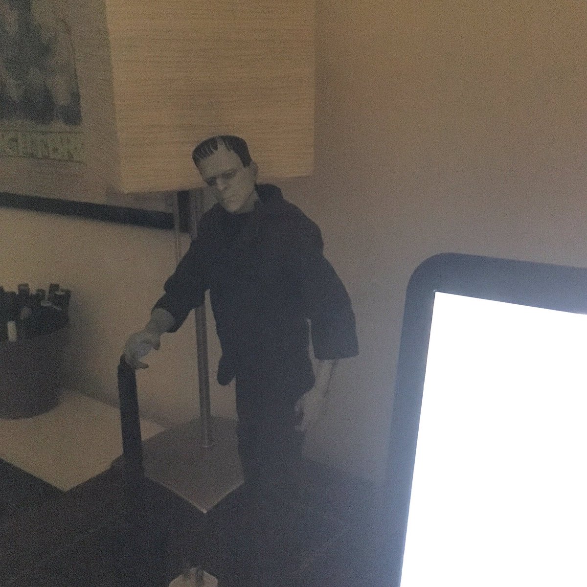 ronniemick's tweet photo. Time to get to work, co-pilot at my side.
"Write...now...good..."
#frankenstein #frankensteinsmonster #monster #friendgood https://t.co/ftf60O3rdf
