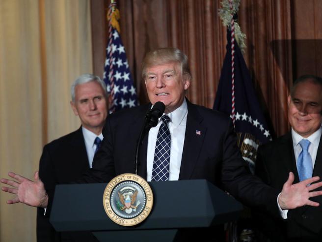 edicolaRT's tweet photo. #Corriere: "Trump torna alle centrali a carbone «Così i minatori ritroveranno il lavoro»  https://t.co/Vkw6xsCcbT https://t.co/22wJ56eJf9"