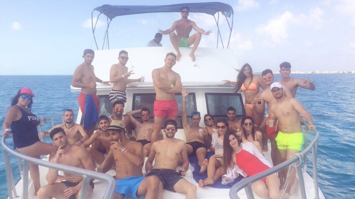 Mario_Navarro93's tweet photo. Fue bonito mientras duró . México 🛫🌅🌴🍸🏊 https://t.co/0q2I9DnfBg