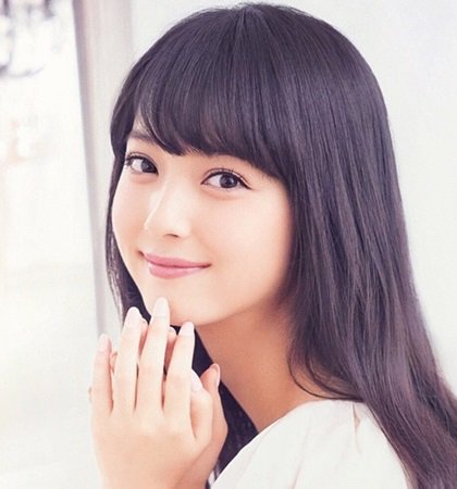 芸能エンタメまとめ かわいい芸能人の 前髪ありなし へアアレンジまとめ 前髪ぱっつん デコ出しアップヘア T Co Seikidy4ji