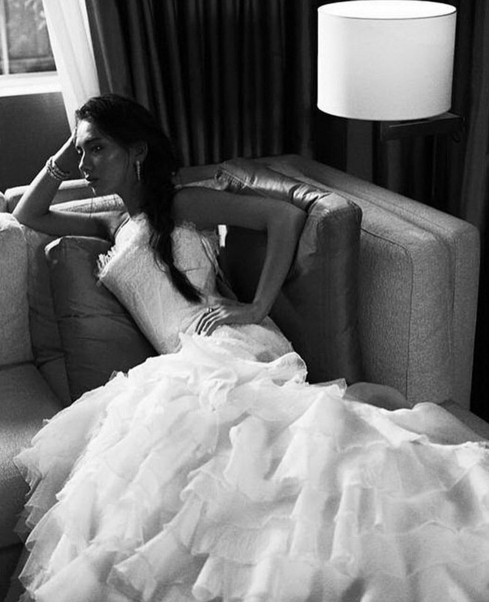 MIRYAMA86's tweet photo. Absolutely GLAMOROUS 🔥💖🔥 #neslihanatagül https://t.co/l1rHP0OicO