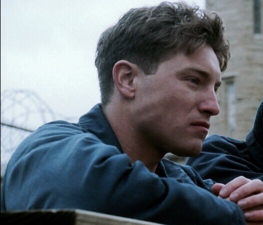 awksval's tweet photo. 🥀 Quote and Reply using the hashtag #OneWeekTillPrisonBreak 🥀

If you could revive one of them, who would it be? https://t.co/DWOWnJ6YaQ