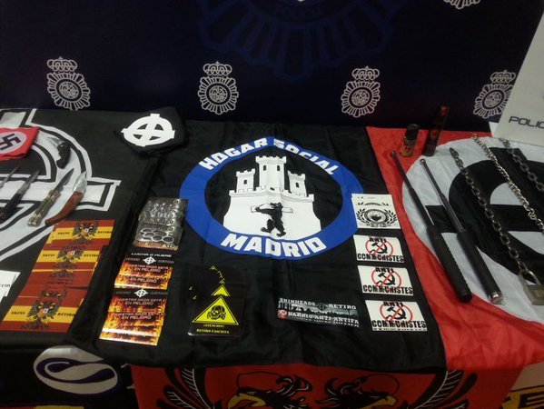 Granadaantifa's tweet photo. Simples herramientas y útiles necesarios para la ayuda nacional e identitaria... https://t.co/0e37cXfsM7