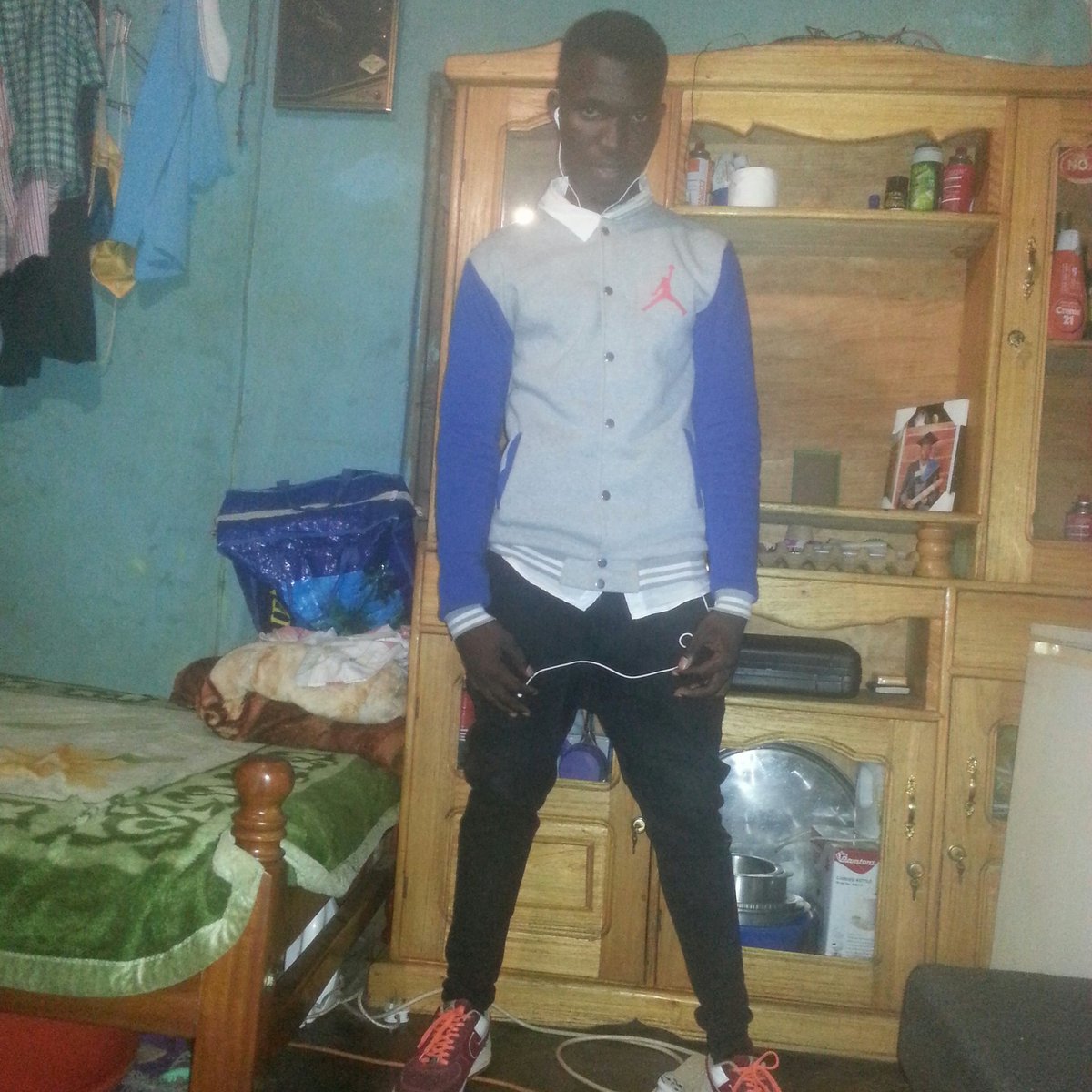 etpascal1 tweet picture