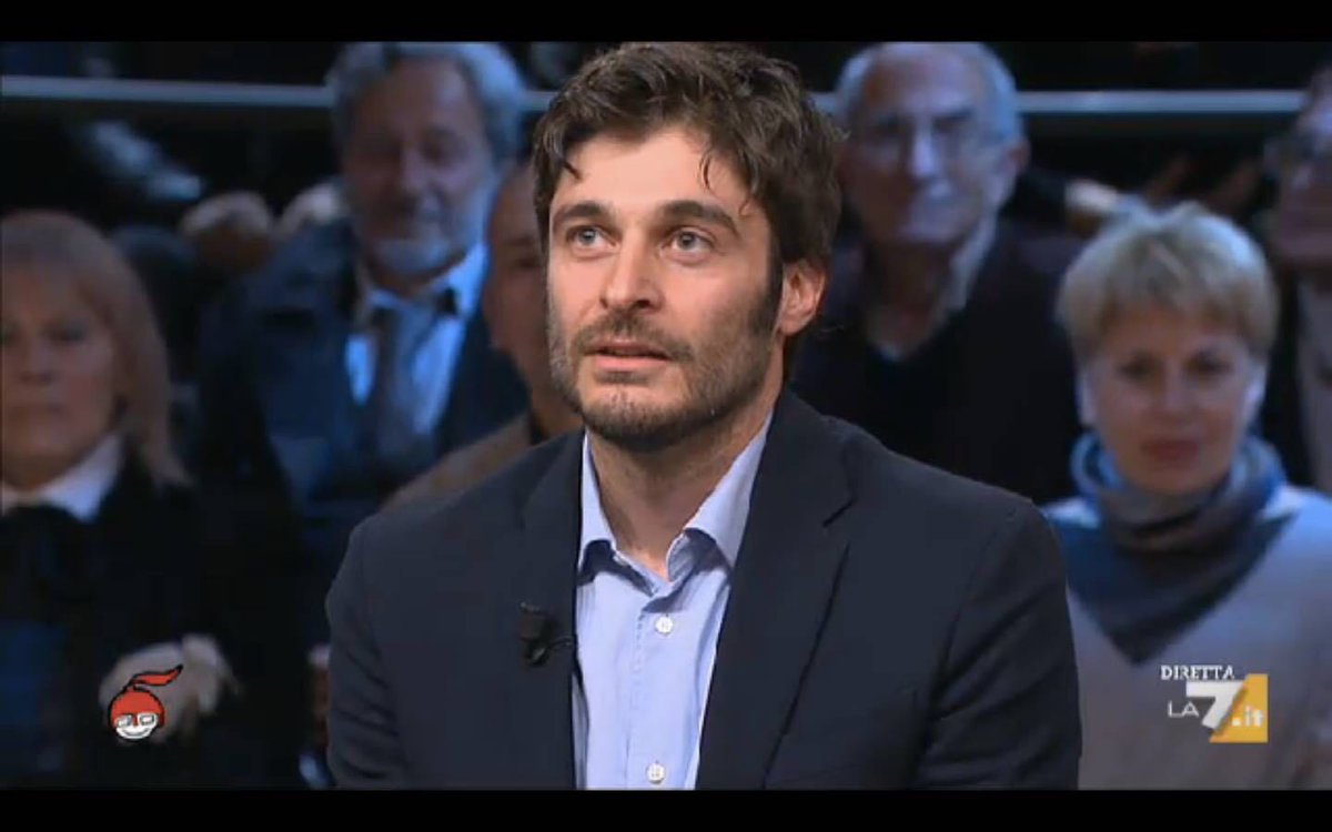 raffadama's tweet photo. Guardare un programma di politica solo x vedere te.... si lo fatto!!! https://t.co/oRS2RN6rff