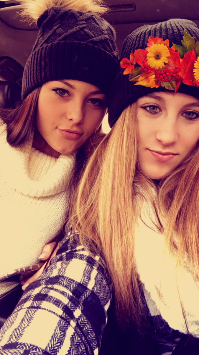 BrookeWhitty's tweet photo. Happy Birthday Sassy ❤ I hope today is everything you could imagine and more! I love you 😘😘 @CassidyTellar https://t.co/Joh1GsDKR4