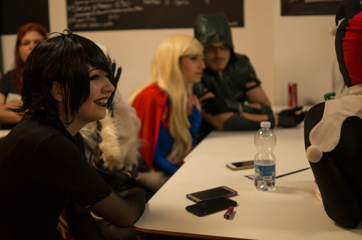IntoTheNerd's tweet photo. Cosplayers!
#IntoTheNerd https://t.co/zl64iTmhVZ