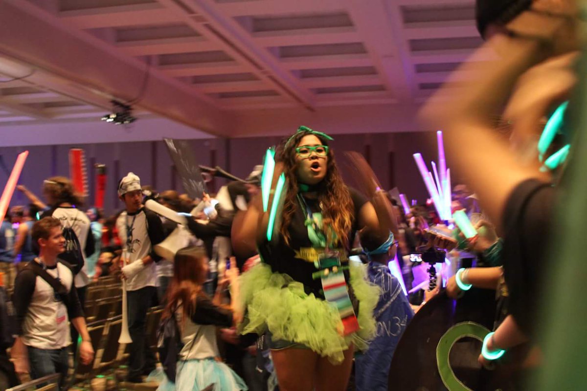 krisenpaii's tweet photo. Being surrounded by people who are as passionate as you are for KeyClub is really the best feeling ever.
#KeyClubbersBreakTheInternet https://t.co/NSB7fz6Lsa