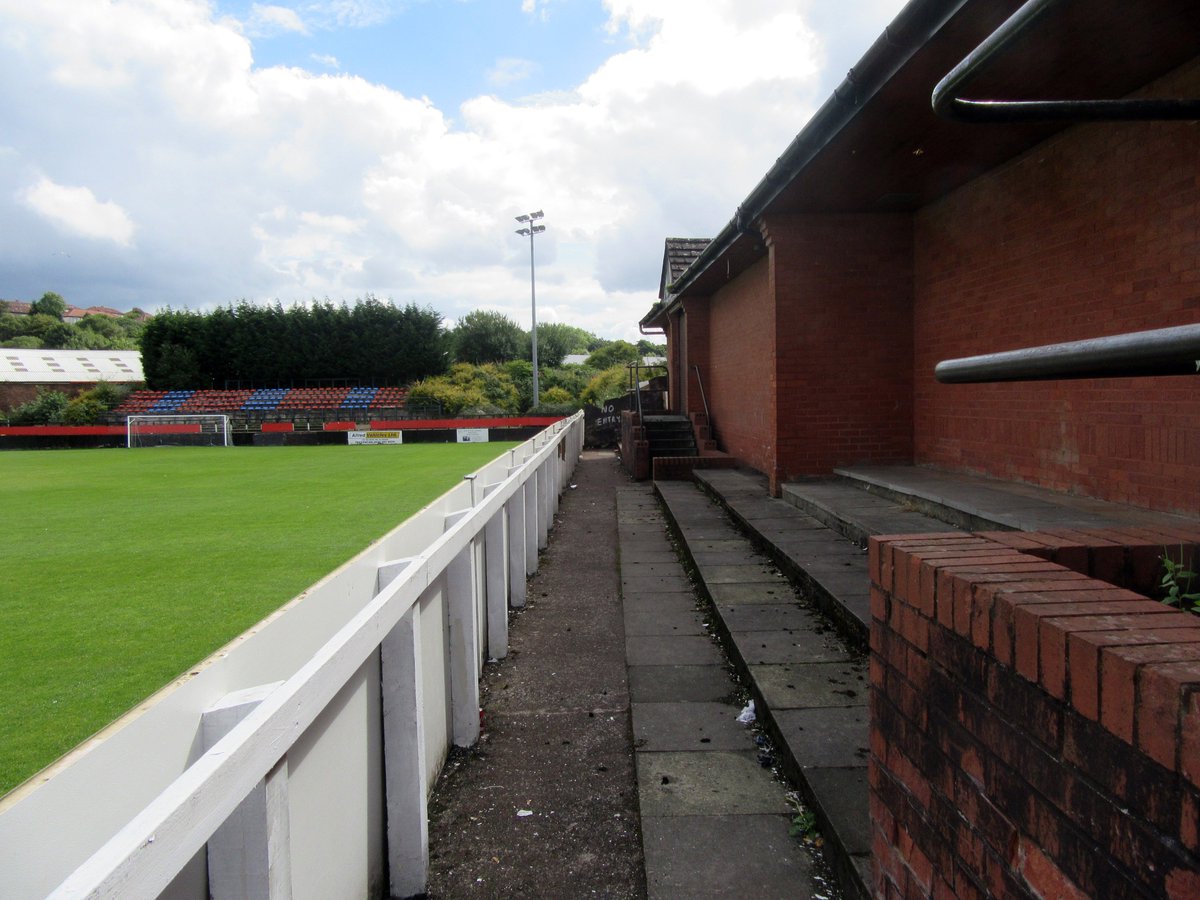 davidone711's tweet photo. Lochburn Park , home of Maryhill FC (Glasgow)@Groundhopping1 @NonLeagueCrowd @NonLeagueAD @StadiumHoppers @groundhopp https://t.co/ke7q0dvYFU