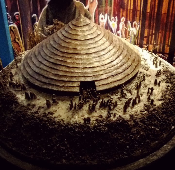 irarchaeology's tweet photo. The great mound at Emain Macha, Co Armagh sealed a huge circular building which may have been an Iron Age temple #archaeology https://t.co/7jEUtcRdmU
