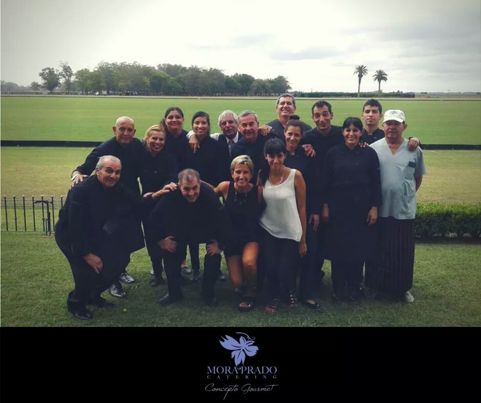 Así nos preparábamos el Domingo para la hermosa boda de Alejandra y Federico  en La Estancia Puesto Viejo cañuelas ♥

#Boda #Catering