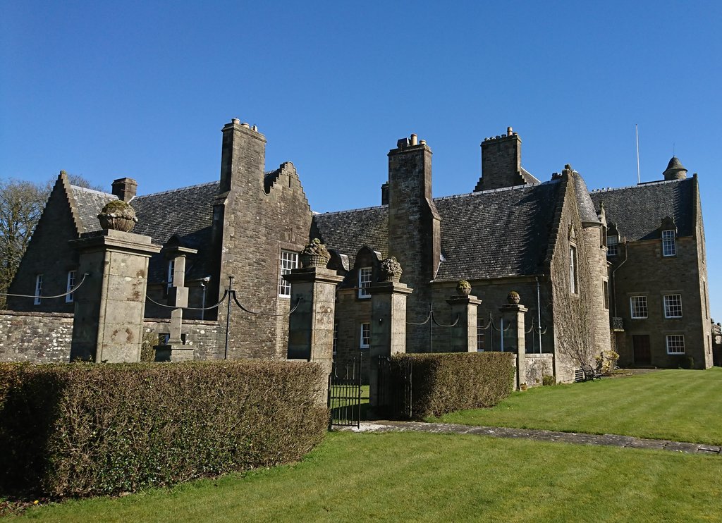 Another wedding booked for 2018 today!  Next year is going to be awesome x #wedding #newbooking #2018bride