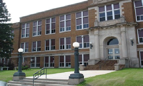 BGCofGRG's tweet photo. WHEN SCHOOLS'S OUT THE CLUBS ARE IN!  If we reach our goal of raising $300,000 to fill out the 2 year budget, the Clubs will open July 2017! https://t.co/Pfu9RLnUfe