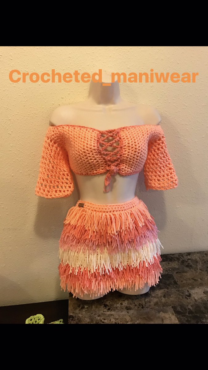 _EmaniMilan's tweet photo. The 4th piece of my spring collection the "Get Me Bodied" two piece fringe skirt set by #ManiwearByMani😍✨ #OfCourseItsStamped🤗 #Spring17 https://t.co/sIfcJUtl5j