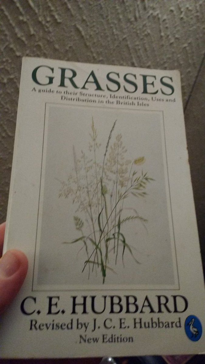 GerryPearson16's tweet photo. @drmgoeswild Ha indeed! Look what i found on my friend's bookshelf! https://t.co/i7dvYBdANc