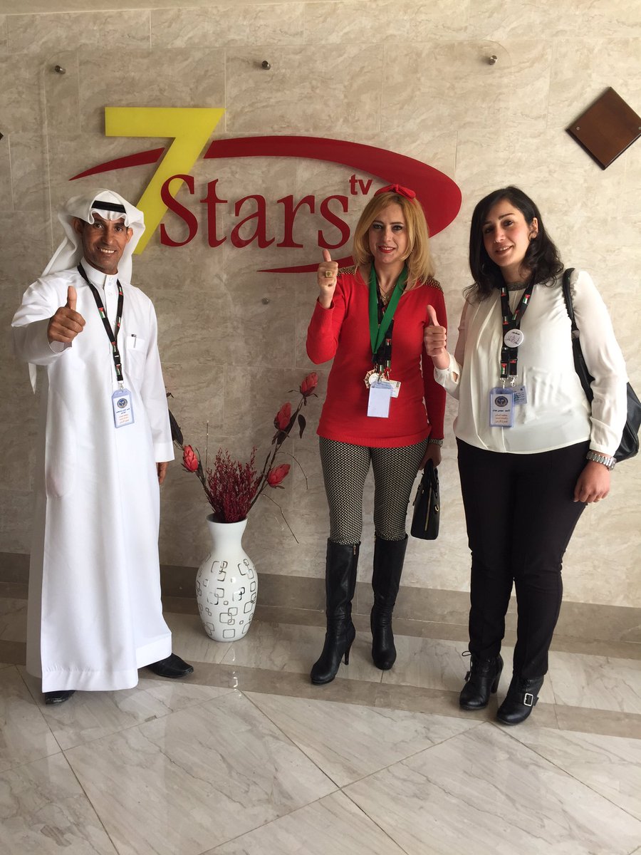 dhamenart's tweet photo. شكراً لقناة #7stars لاستضافتنا والحديث حول مشاركة #لوحة_المحبة_والسلام في المبادرات الإنسانية https://t.co/TMLd7Y1c7Y