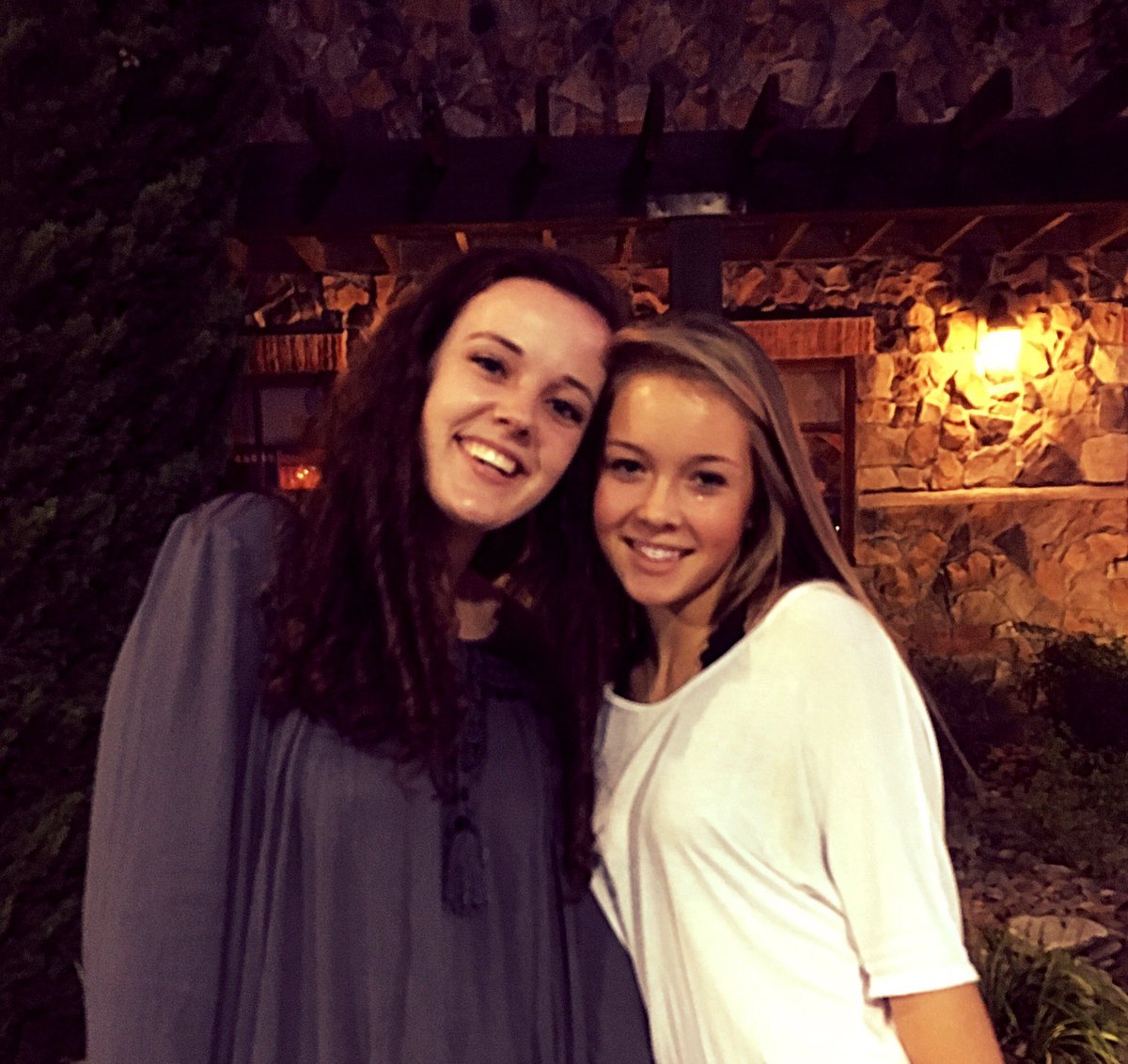abbeymbush's tweet photo. happiest of bdays to @HarrellMargo!!  hope you're having the best day!!😋💗🎂 https://t.co/Qy9e1p1cvn
