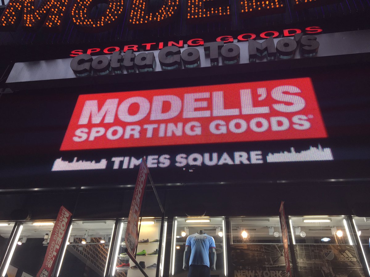 Come down to @Modells Times Square now to meet @SeanJohnGK and @KhiryShelton! #NYCFC https://t.co/Pz3v434O6X