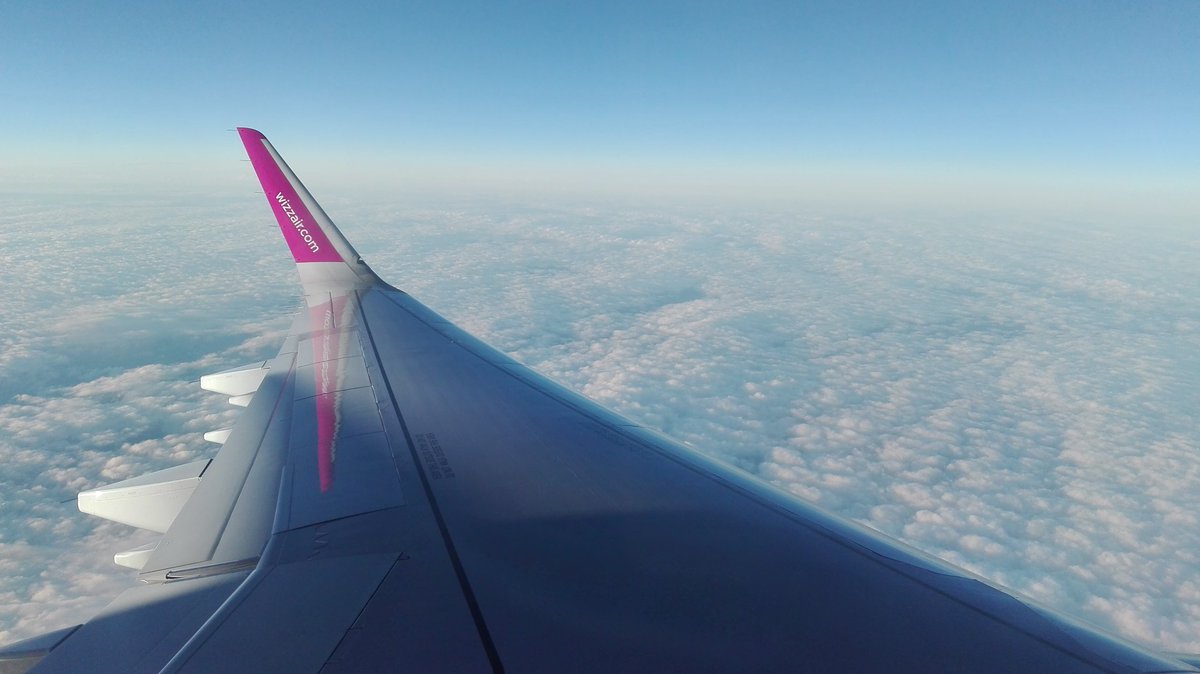 androidorka's tweet image. #heaven #fly #london #loveit #tokiohotel