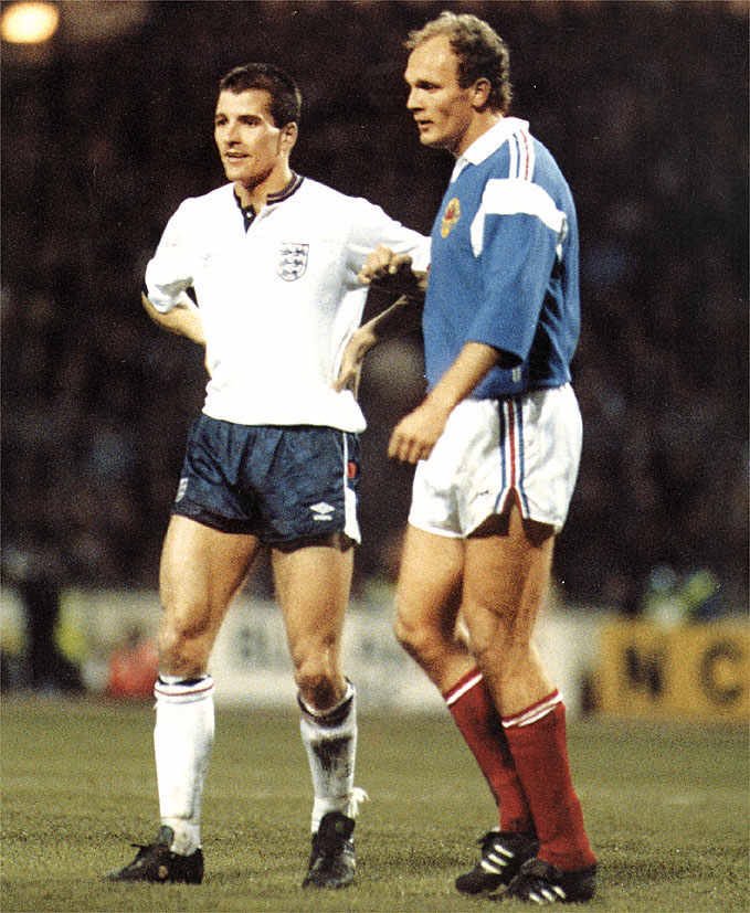 Happy Birthday to the legend Steve Bull! 