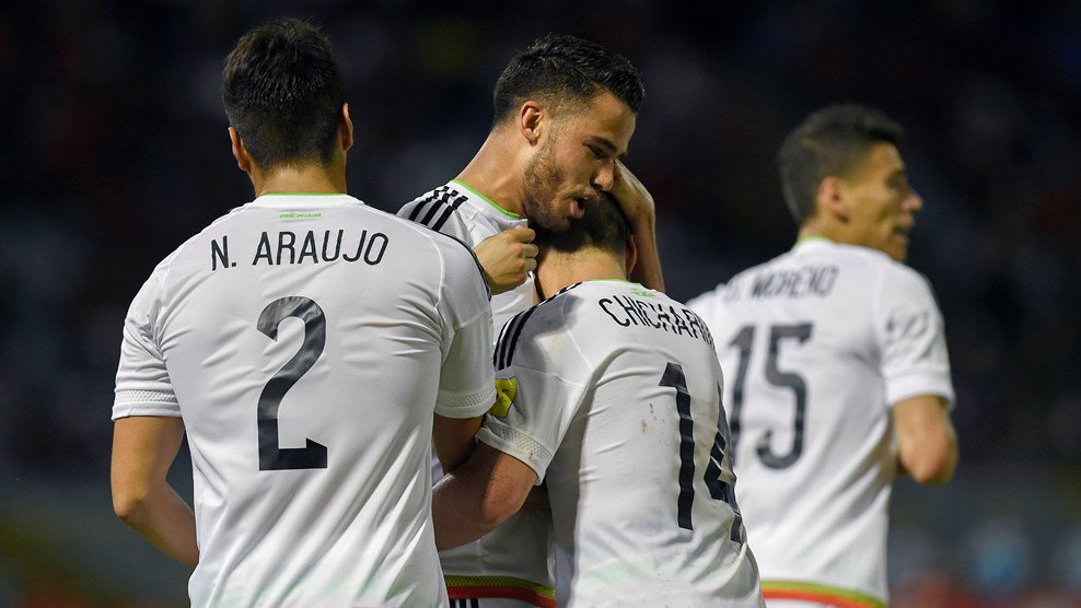 FIFAWorldCup's tweet photo. #WCQ | FT
🇹🇹Trinidad &amp; Tobago 0-1 Mexico🇲🇽
Mexico go 3⃣ points clear at the Hex summit
Follow here ➡️ https://t.co/xYiqQueEu8 https://t.co/HUsopnTneQ