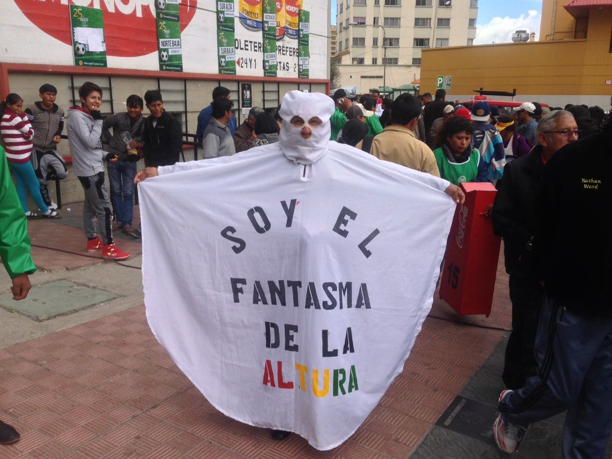 FocaNewsOficial's tweet photo. #FocaNews #EliminatoriasCONMEBOL
#Bolivia 2 - 0 #Argentina
#ConMessi 15/18 (83%)
#SinMessi 7/24 (29%) https://t.co/VuoqRBrVwm