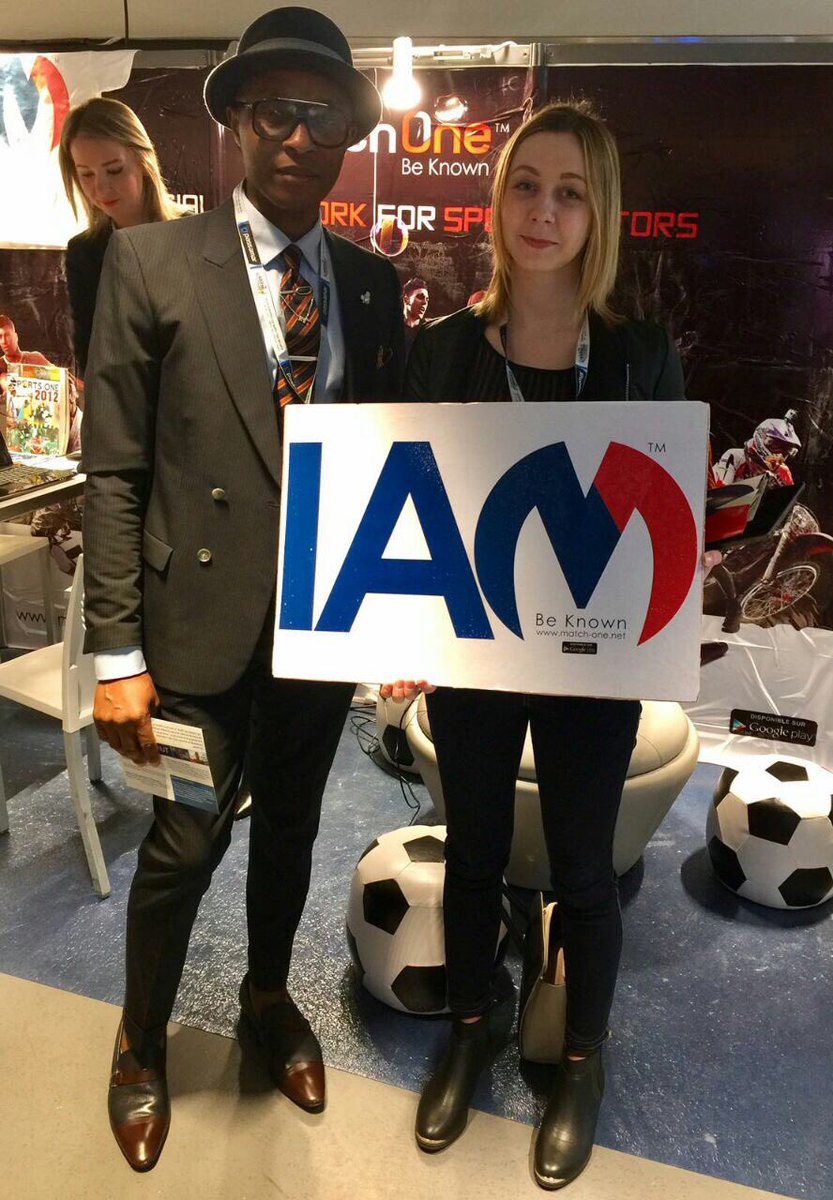 klindaGrace's tweet image. #MatchOne presented at #PSG offices in Paris this morning 😊🙂 proud of you man @faboulos1984 😍