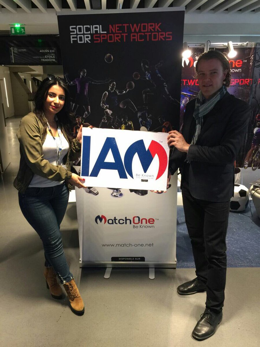 klindaGrace's tweet image. #MatchOne presented at #PSG offices in Paris this morning 😊🙂 proud of you man @faboulos1984 😍