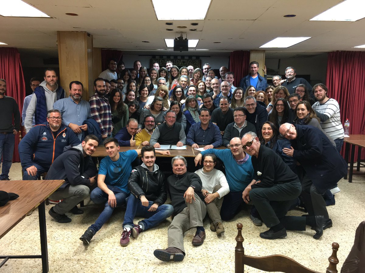 La <a href="/FalladelPilar/">Falla del Pilar</a> informa que ha renovado con el artista Paco Torres, para la realización de su falla grande en el ejercicio 2018.