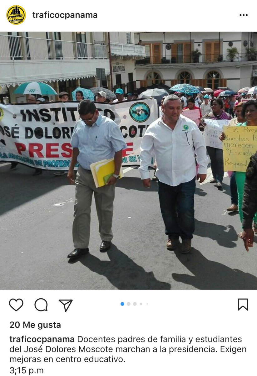 HJSANTOSRUDAS's tweet photo. Mientras @Meduca_Panama gasta 2.5Millones alquilando Instalaciones q NO usan; el #Moscote se está cayendo a pedazos! Y @JC_Varela dond está? https://t.co/NiD0EUuTDj