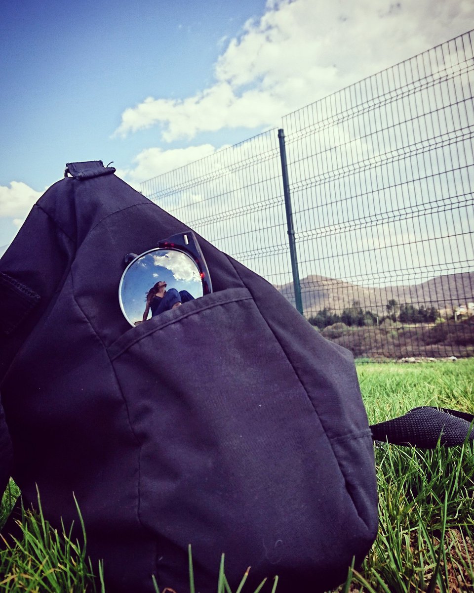 Sargentoleon's tweet image. Las figuras en las nubes nunca han dejado de estar, nosotros hemos dejado de buscarlas... 

#aquíyahora
#SetBreak 
#tesorosdelaniñez