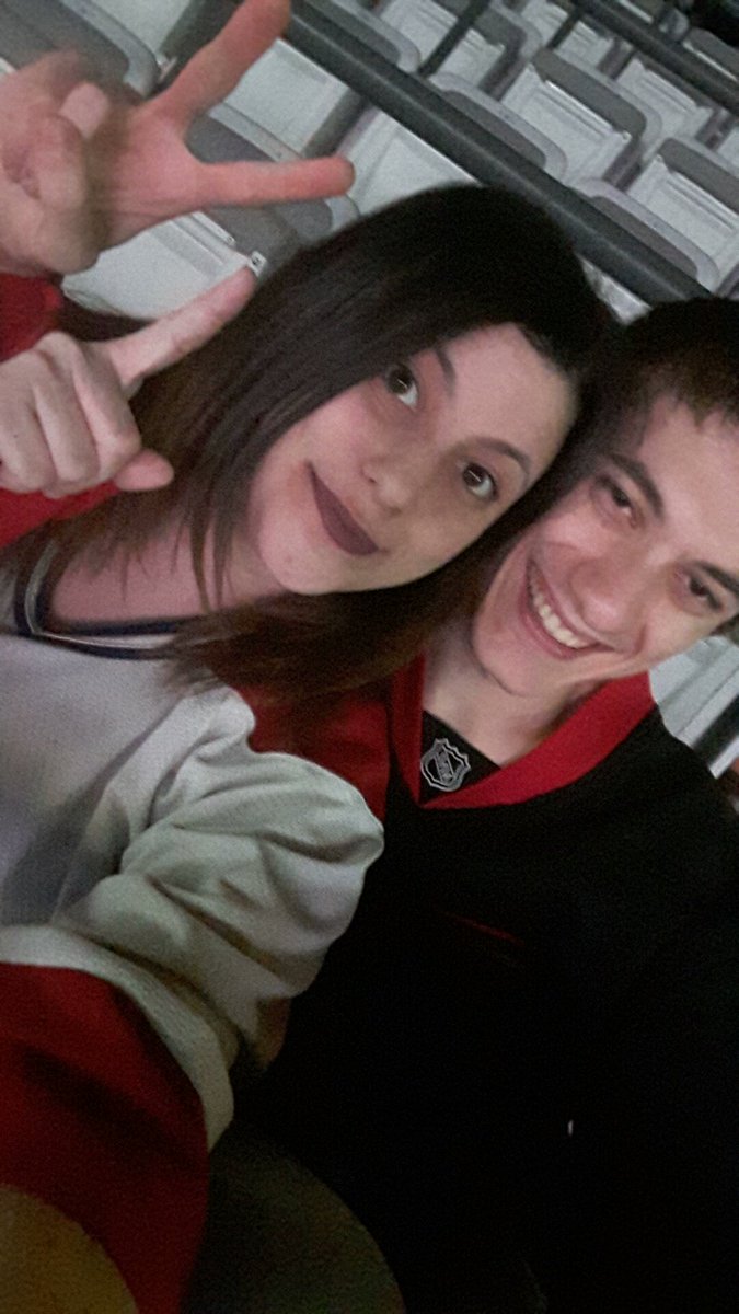 jushrooms's tweet photo. Habs game with the coolest guy on the block! #GoHabsGo #Habselfie #Habsnation https://t.co/fo18ys2fVP