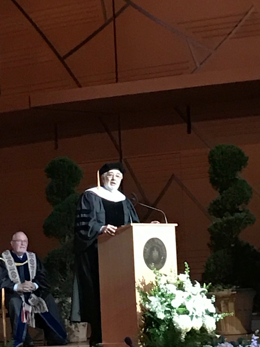 LAOpera's tweet image. We are so inspired by our leader @PlacidoDomingo for receiving an Honorary Doctor of Arts at @ChapmanU today. Congrats Maestro!