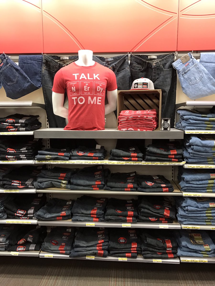 The men's jean wall got lots of love today 👖💙 #vmtl #mens #wrangler #targetstyle