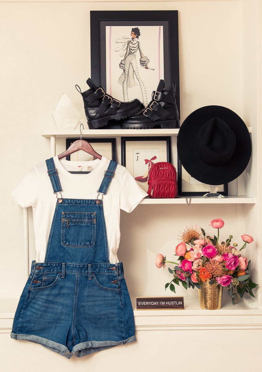 LEVIS's tweet photo. “I use Levi’s for all of my clients, all the time." See how @StyleMEMaeve does denim for festivals on @Coveteur. > https://t.co/UJ8GTYXvrG https://t.co/w2wtmCsvhj